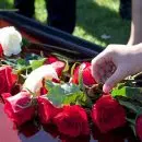 Comment organiser l’enterrement d’un proche en ligne